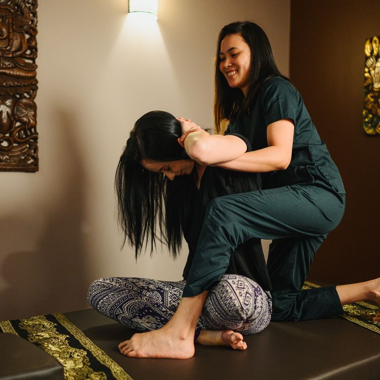 Best Nuat Thai massage in Prague 4